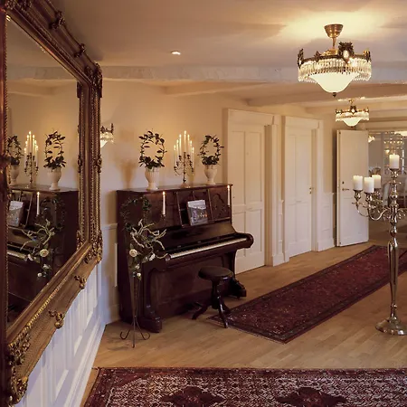 Inn Tyrstrup 4*